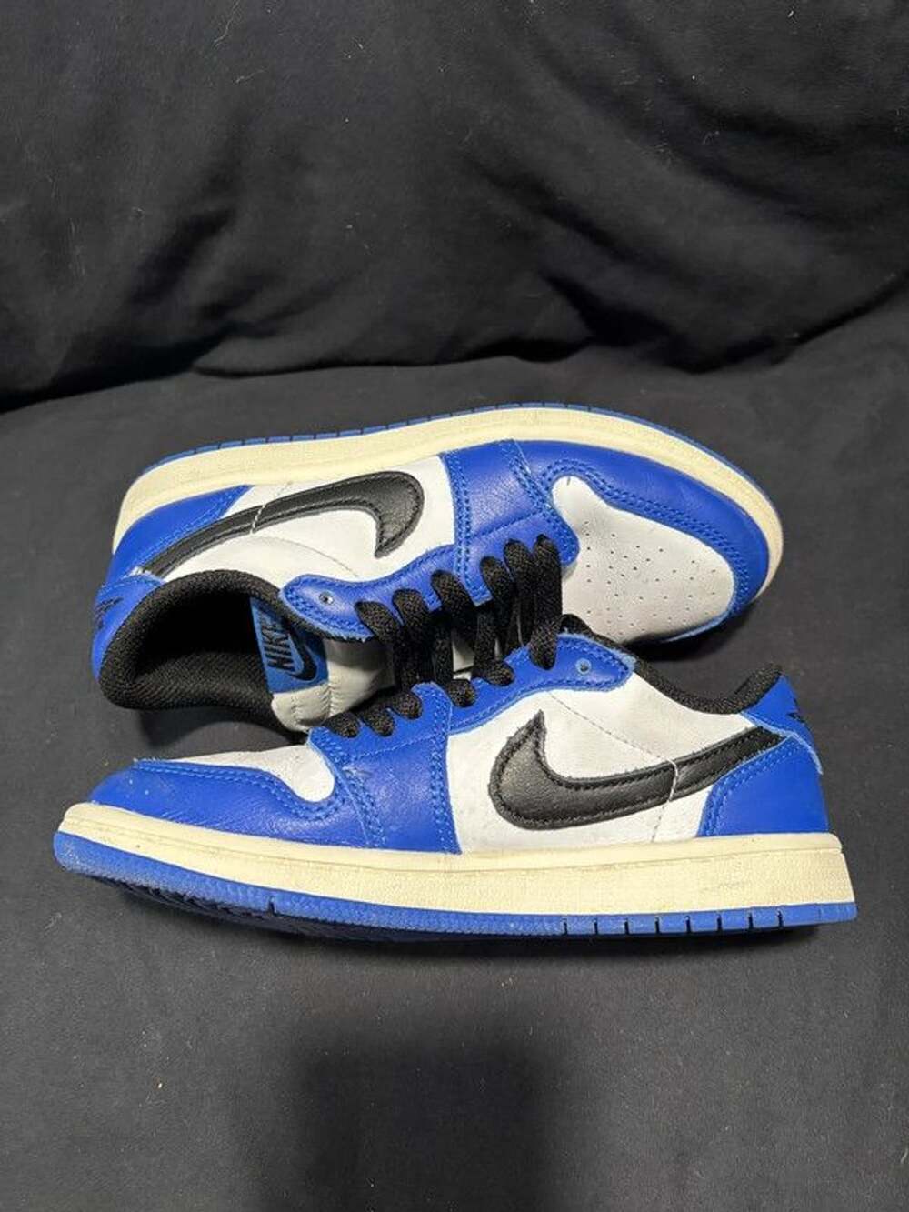 Jordan 1 Low Game Royal